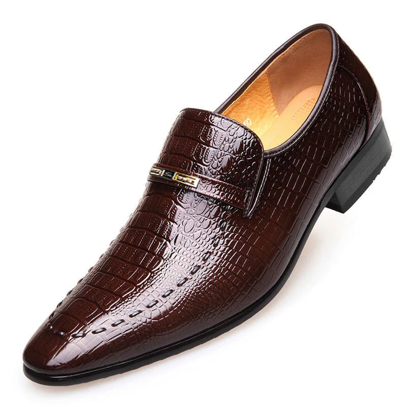 VärdStil Faux Crocodile Leather Embossed Slip-On Oxfords