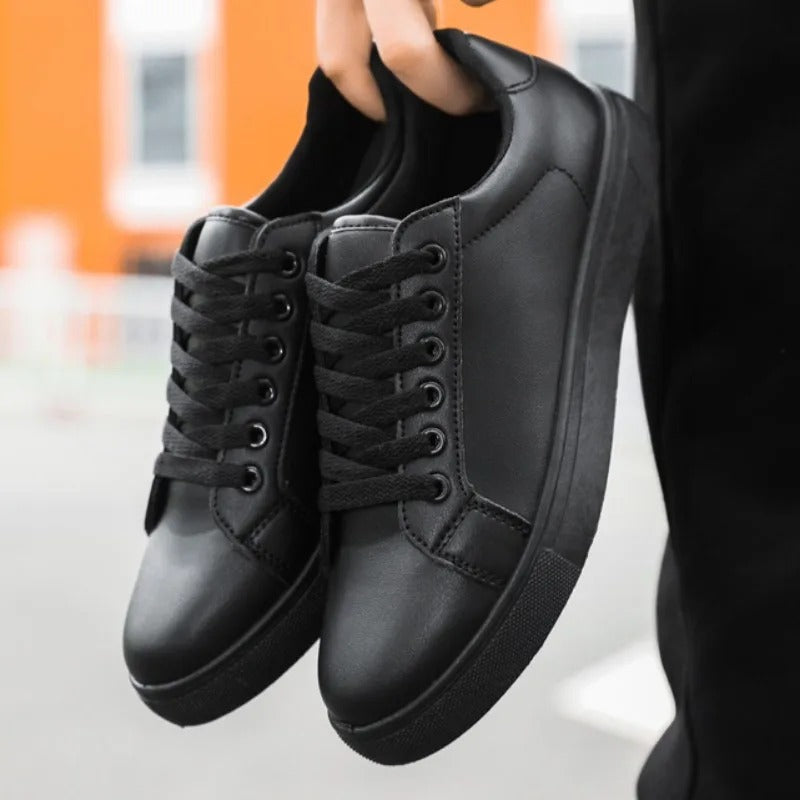 Klub Leather Sneakers
