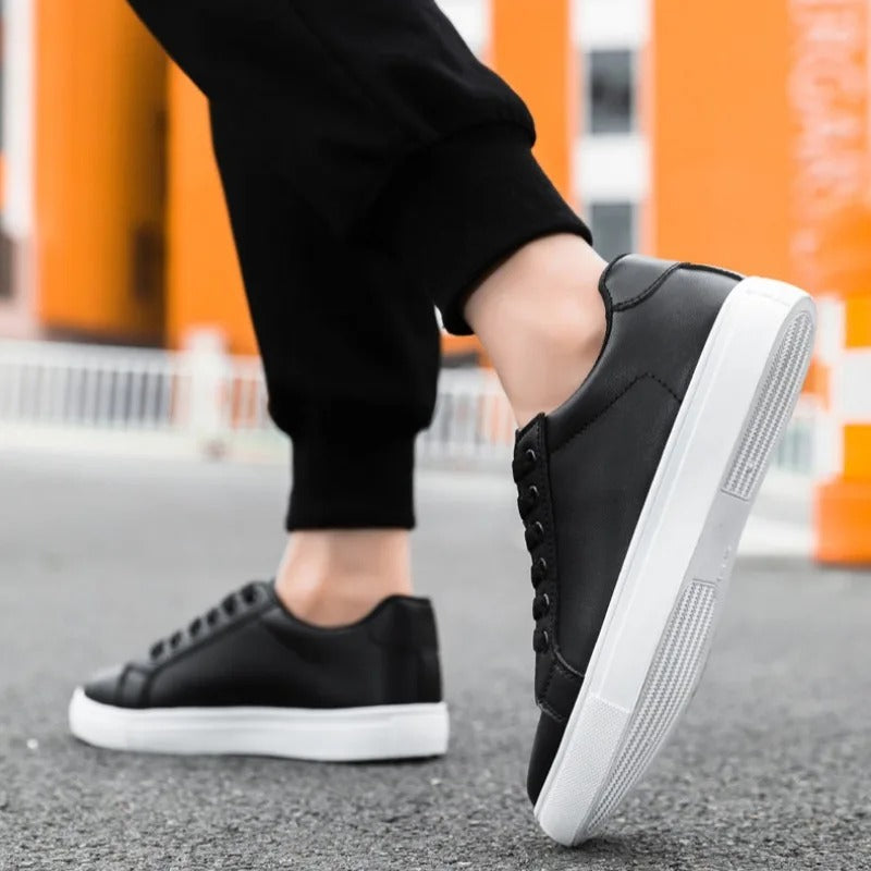 Klub Leather Sneakers